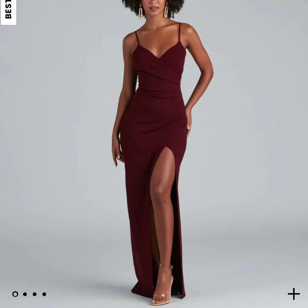 windsor burgundy dress Sultry And Luxe Glitter Velvet Bodycon Mini Simple But Perfect For Any Formal Occasion With Adjustable Straps Sequin Dress Burgundy Dress Windsor